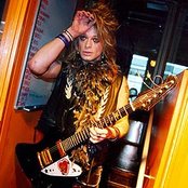 Michael Monroe - List pictures