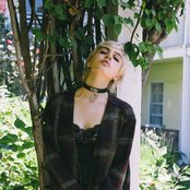 Sunflower Bean - List pictures