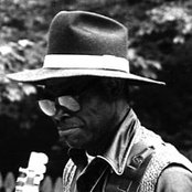 J.b. Hutto - List pictures