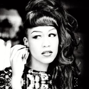 Rebecca Ferguson - List pictures