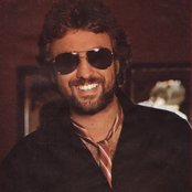 Bernie Paul - List pictures