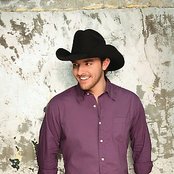 Chris Young - List pictures