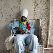 Sizzla - List pictures