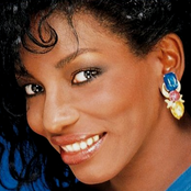 Stephanie Mills - List pictures