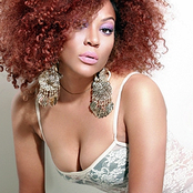 Lyrica Anderson - List pictures