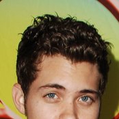 Drew Seeley - List pictures