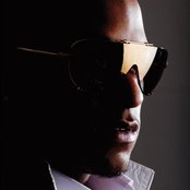 Llyod - List pictures