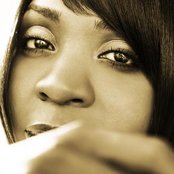 Divine Brown - List pictures