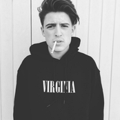 Lil Kleine - List pictures