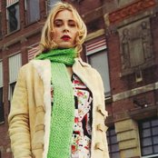 Anouk - List pictures