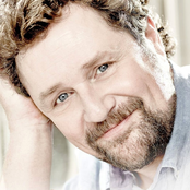 Michael Ball - List pictures