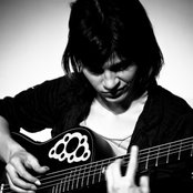Kaki King - List pictures