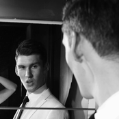 Willy Moon - List pictures