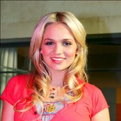 Stephanie Mcintosh - List pictures