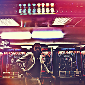 Mr. Flash - List pictures