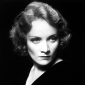 Marlene Dietrich - List pictures
