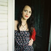 Mindy Smith - List pictures