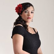 Caro Emerald - List pictures