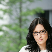 Angela Aki - List pictures