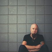 Charlie Hall - List pictures