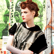 Kiesza - List pictures