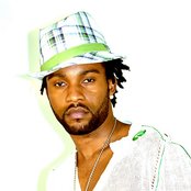 Fally Ipupa - List pictures