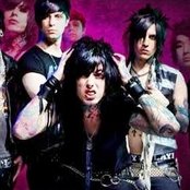 Falling In Reverse - List pictures