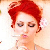 Bonnie Mckee - List pictures