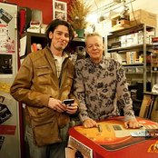 Tommy Emmanuel - List pictures