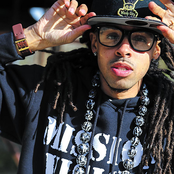 Dee-1 - List pictures