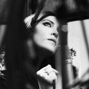 Kristina Train - List pictures