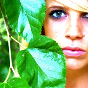 Katelyn Clampett - List pictures