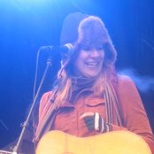 Jill Barber - List pictures