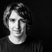 Max Manie - List pictures