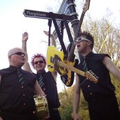 Toy Dolls - List pictures