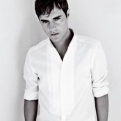 Paolo Meneguzzi - List pictures