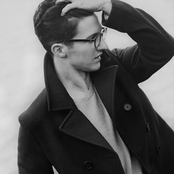 Dan Croll - List pictures