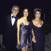 Rita Moreno - List pictures