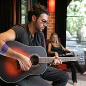 R. Star - List pictures