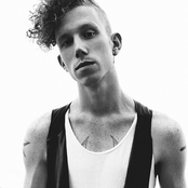 Erik Hassle - List pictures