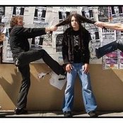 Moneen - List pictures