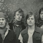 Neljä Ruusua - List pictures