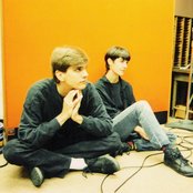 Voice Of Eye - List pictures