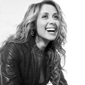 Lara Fabian - List pictures