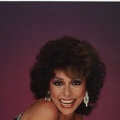 Rita Moreno - List pictures