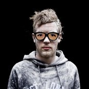 Rusko - List pictures