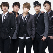 Tohoshinki - List pictures