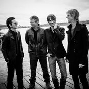 Walking Papers - List pictures