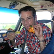 Mike Watt - List pictures