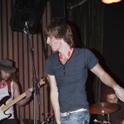 Bumblebeez - List pictures